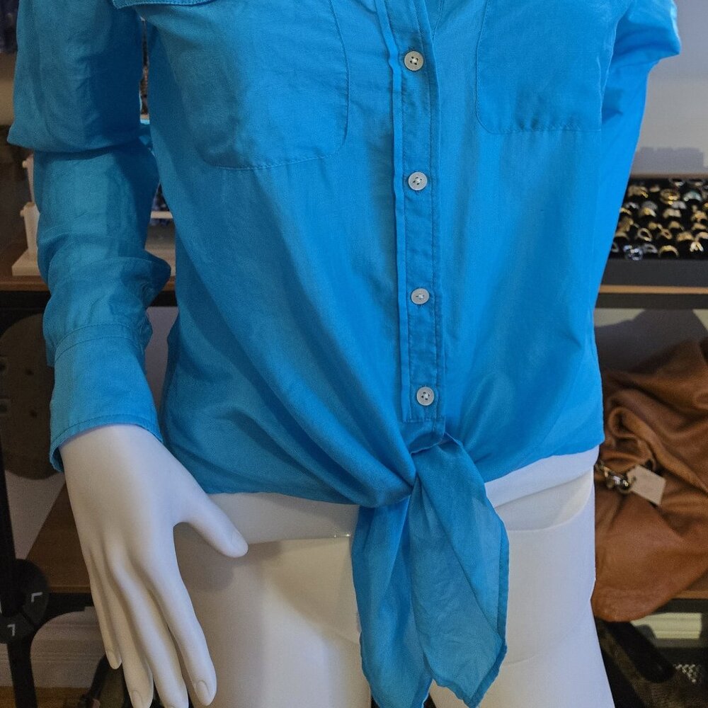 NWOT Lauren Ralph Lauren Blue Silk cotton button-down shirt Small - Picture 2 of 6